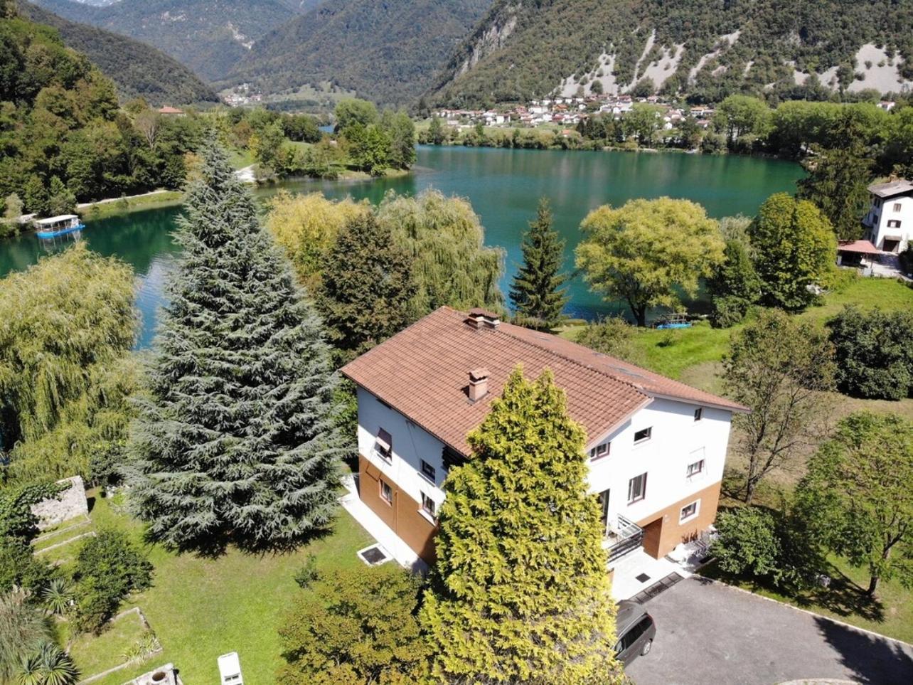 Vila Labod, Unique Villa At The Lake Most na Soči Eksteriør bilde